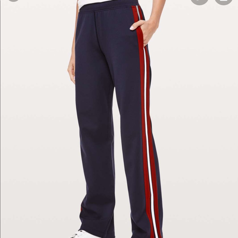 Lululemon Cover Your Track Sweatpants